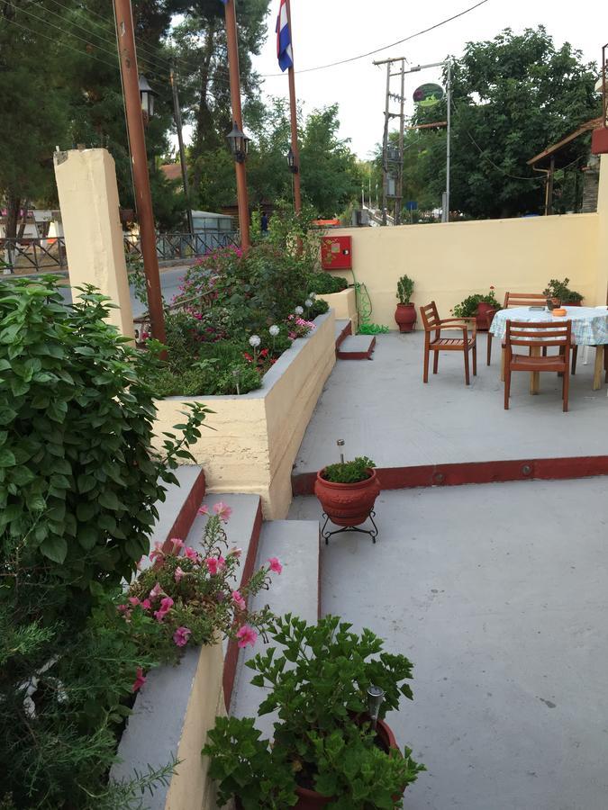 Akanthos Hotel Ierissos Exterior foto